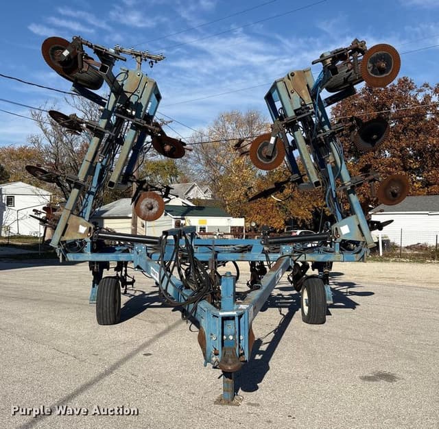 Image of Ag Systems 7200 equipment image 1