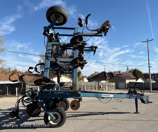 Image of Ag Systems 7200 equipment image 3