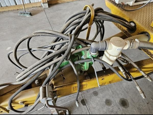 Image of Ag-Chem 750 equipment image 2