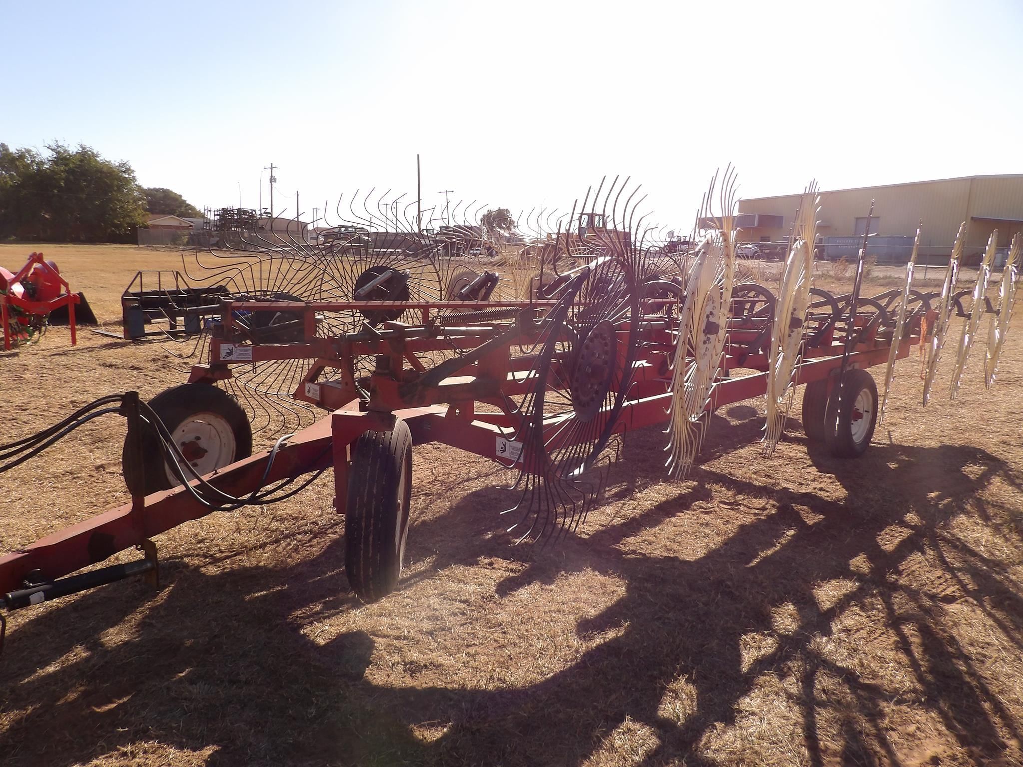 AGCO 3991 Equipment Image0