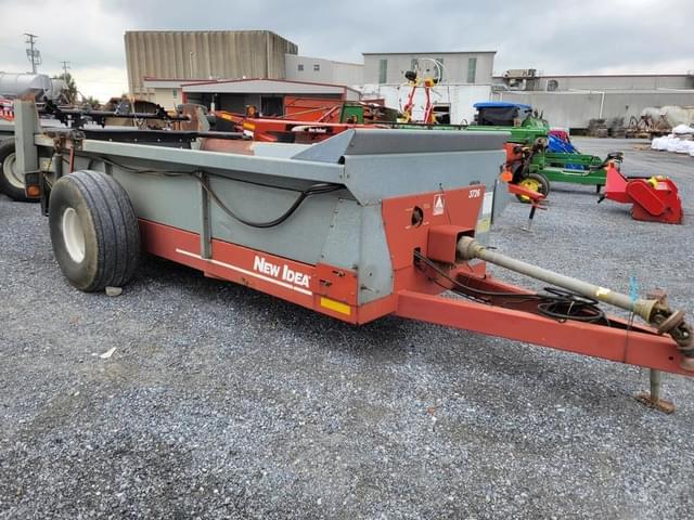 Image of AGCO 3726 equipment image 2