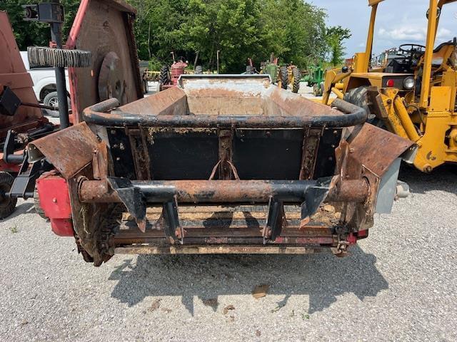 Image of AGCO 3732 equipment image 4