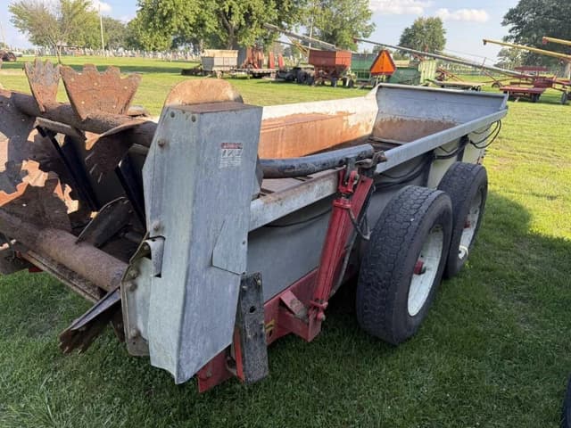 Image of AGCO 3732 equipment image 3