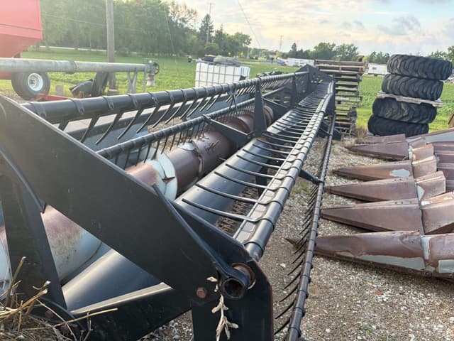 Image of AGCO 500 equipment image 4
