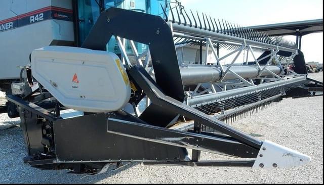 Image of AGCO 8000 equipment image 4
