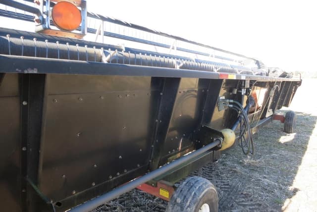 Image of AGCO 8000 equipment image 3