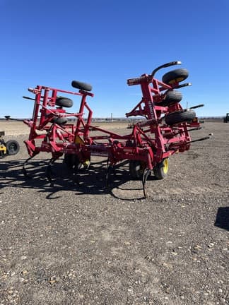 Image of Sunflower 2433 equipment image 4