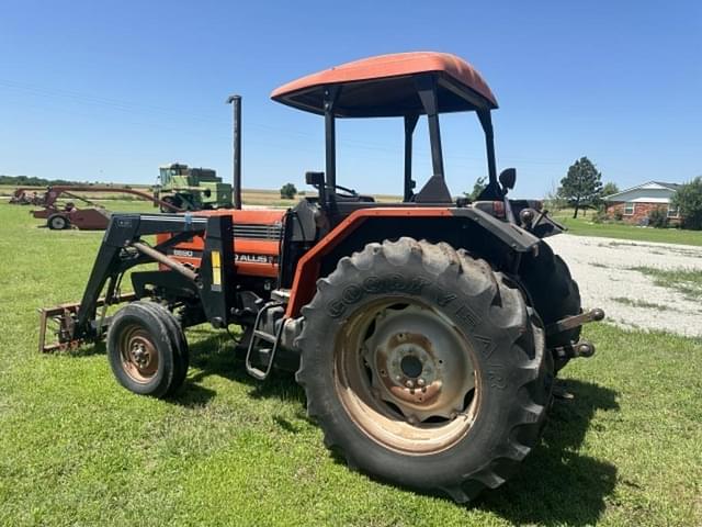 Image of AGCO Allis 6690 equipment image 2