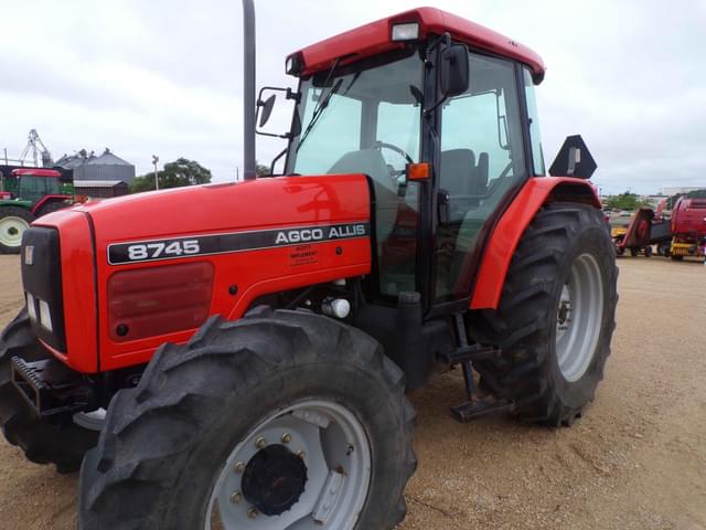 Image of AGCO Allis 8745 equipment image 3