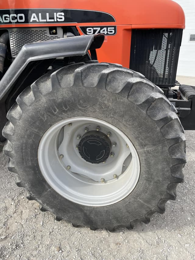 Image of AGCO Allis 9745 equipment image 3