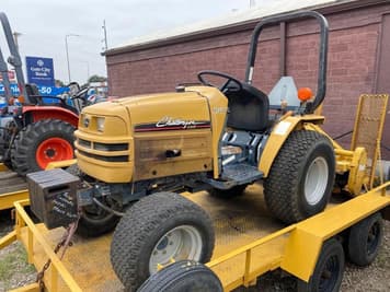 Main image Challenger MT225