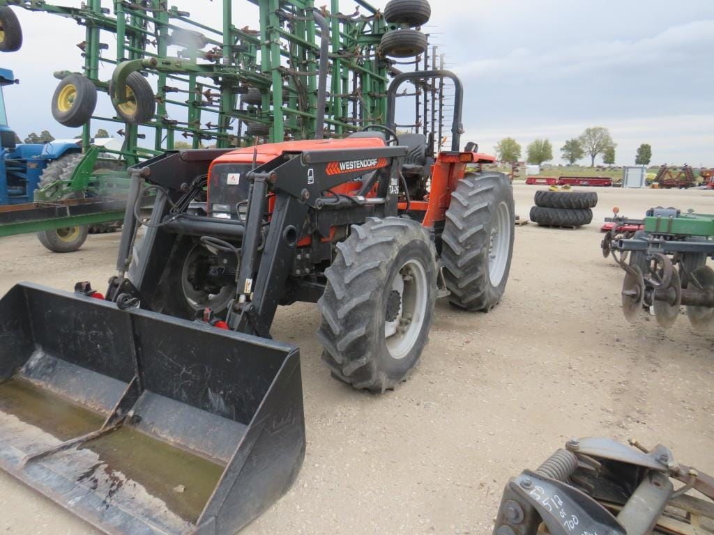 Main image AGCO LT70