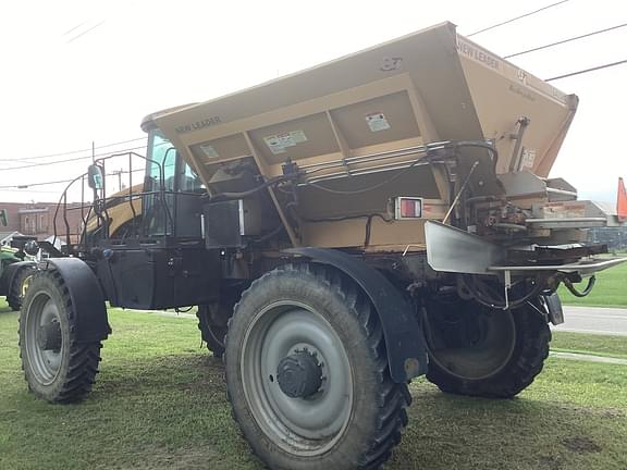 Main image RoGator RG1100 11