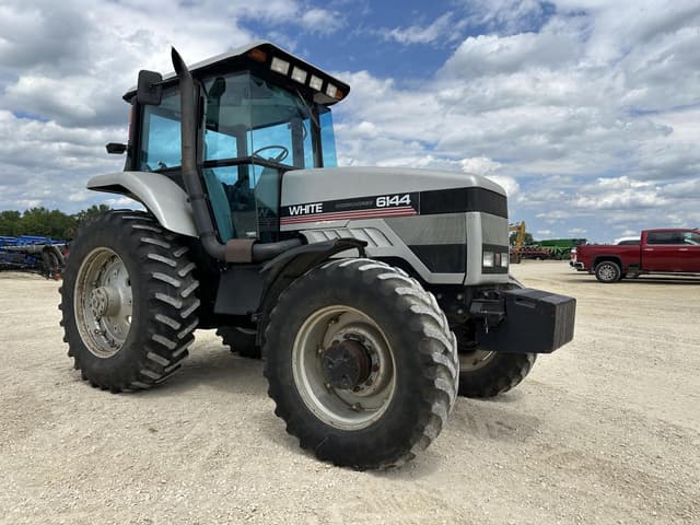 Image of AGCO White 6144 equipment image 4