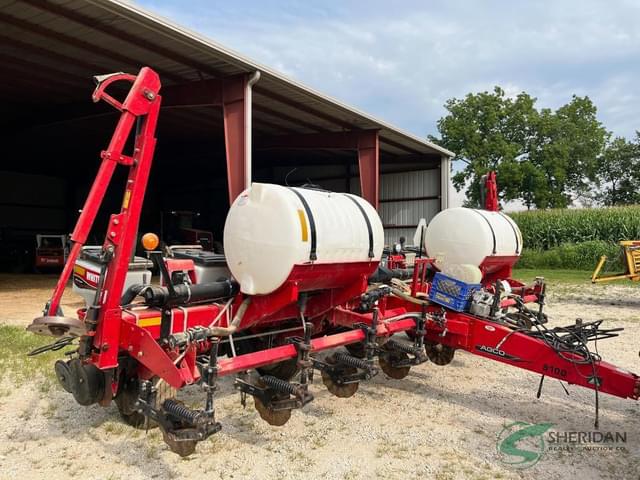 Image of AGCO White 8108 equipment image 1