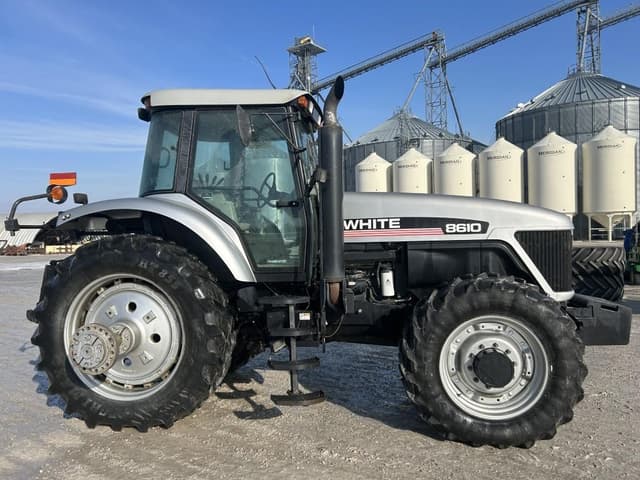 Image of AGCO White 8610 equipment image 3