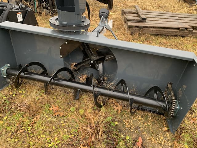 Image of Agro Trend 2072 equipment image 3