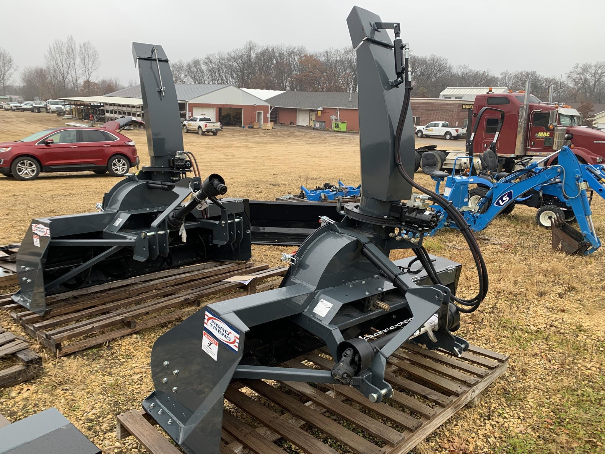 Agro Trend 7274 Equipment Image0