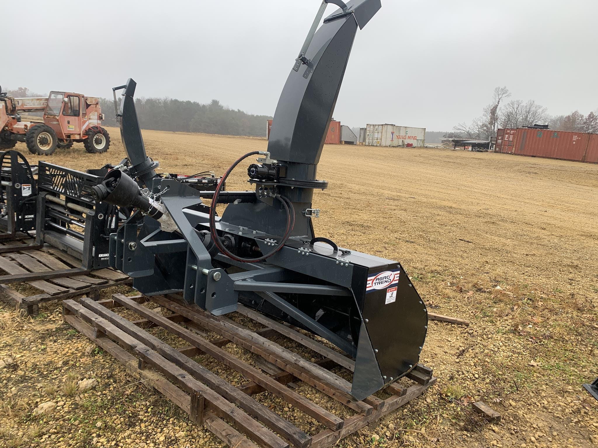 Agro Trend 7384 Equipment Image0