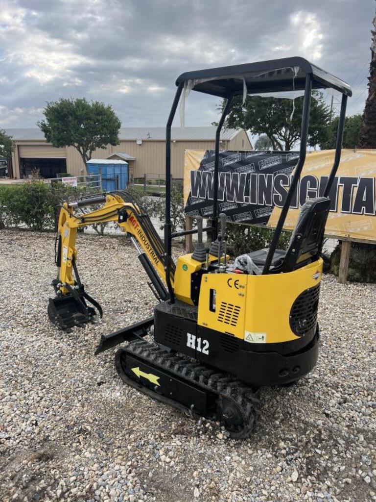 AGROTK H12 Construction Compact Excavators for Sale Tractor Zoom