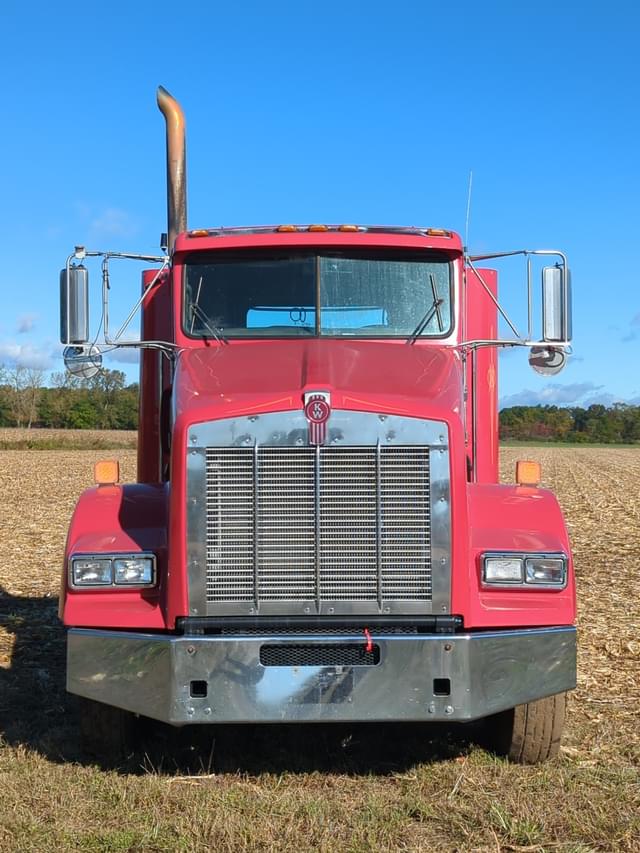 Image of Kenworth T800 equipment image 1