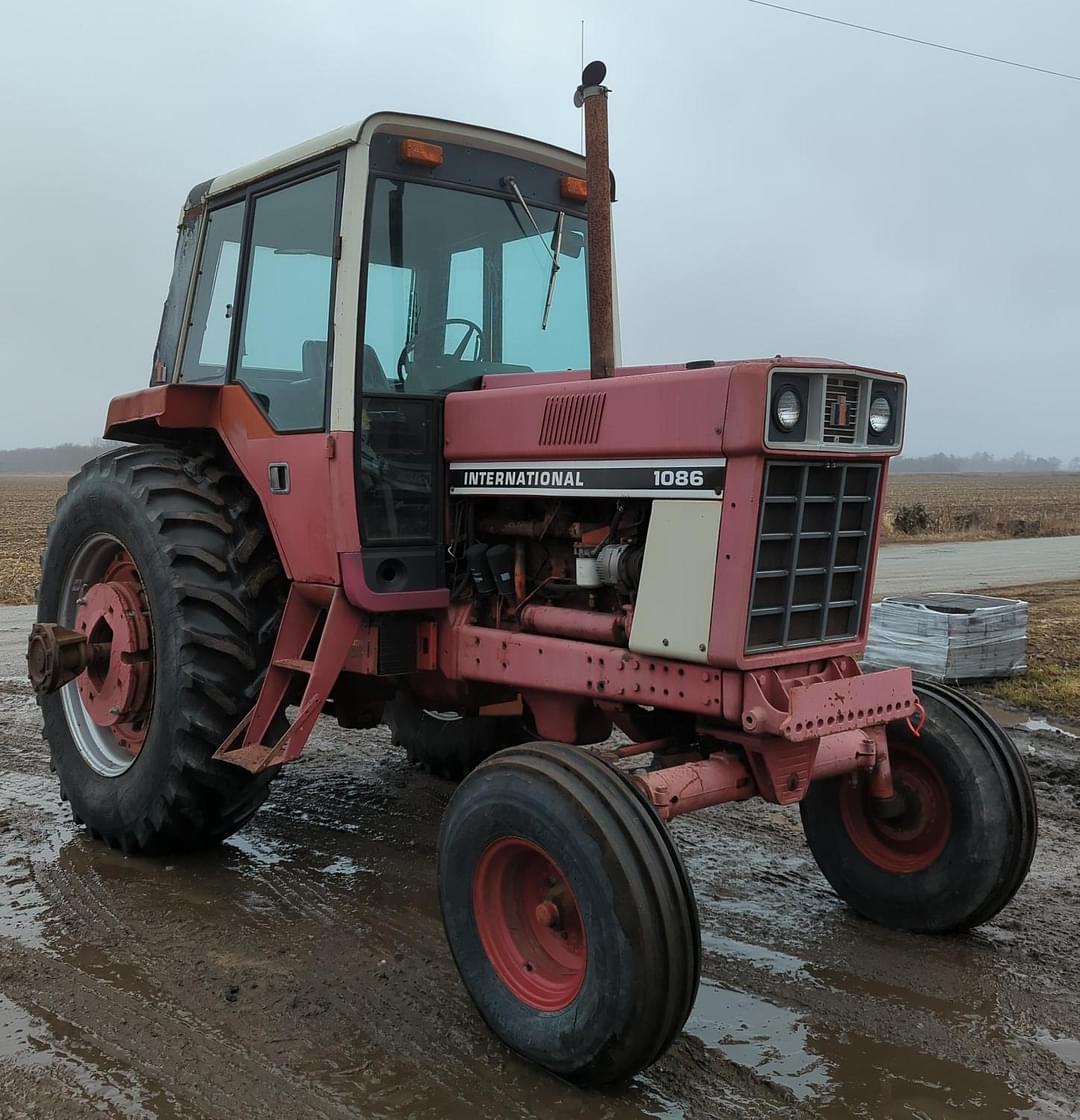 Image of International Harvester 1086 Primary image