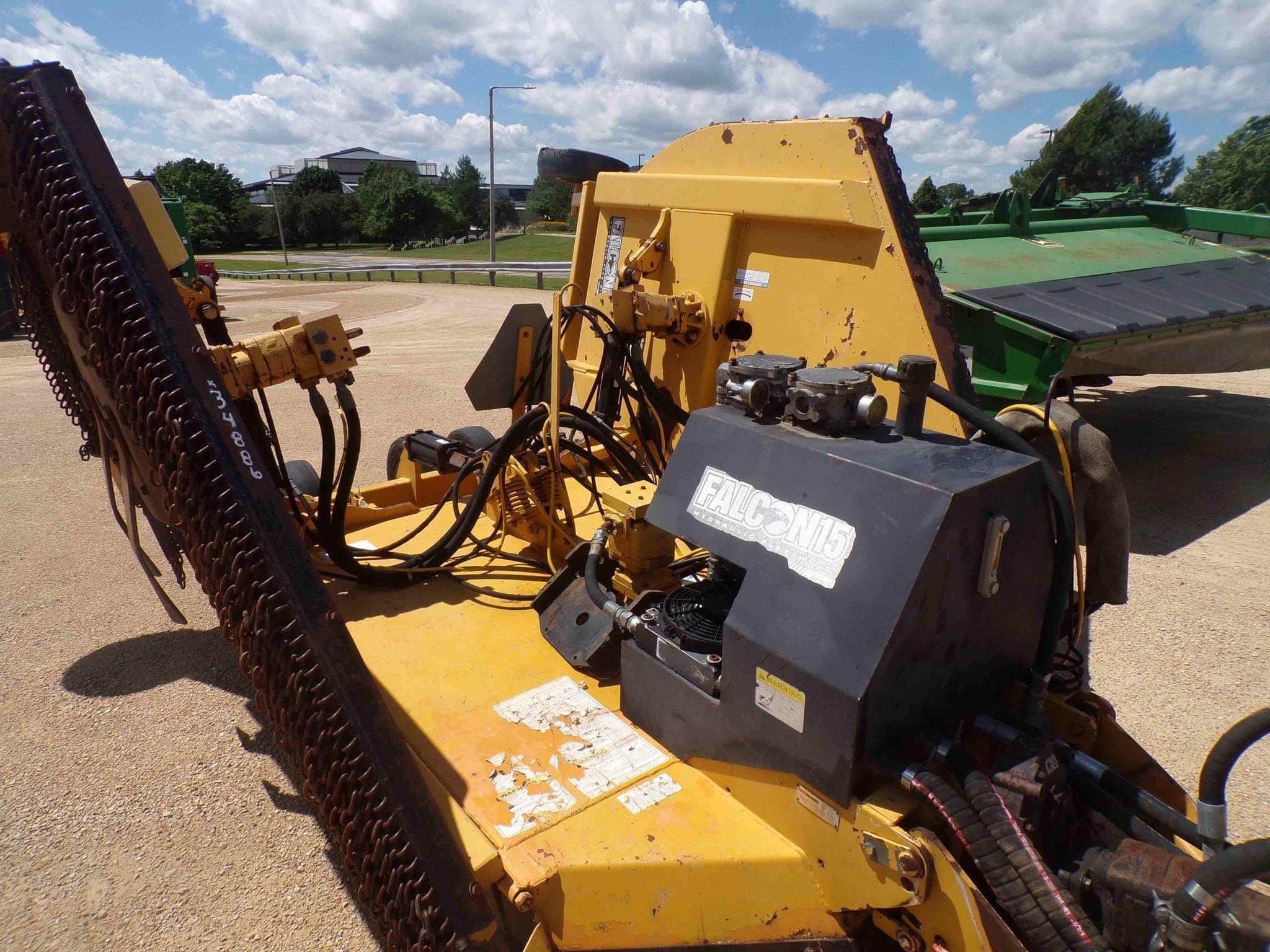 Alamo Falcon 15 Equipment Image0
