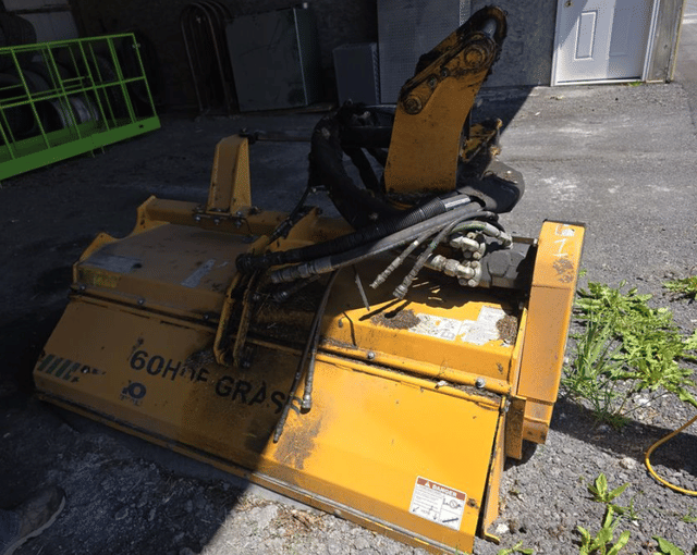 Image of Alamo HDF Grass 60 equipment image 2