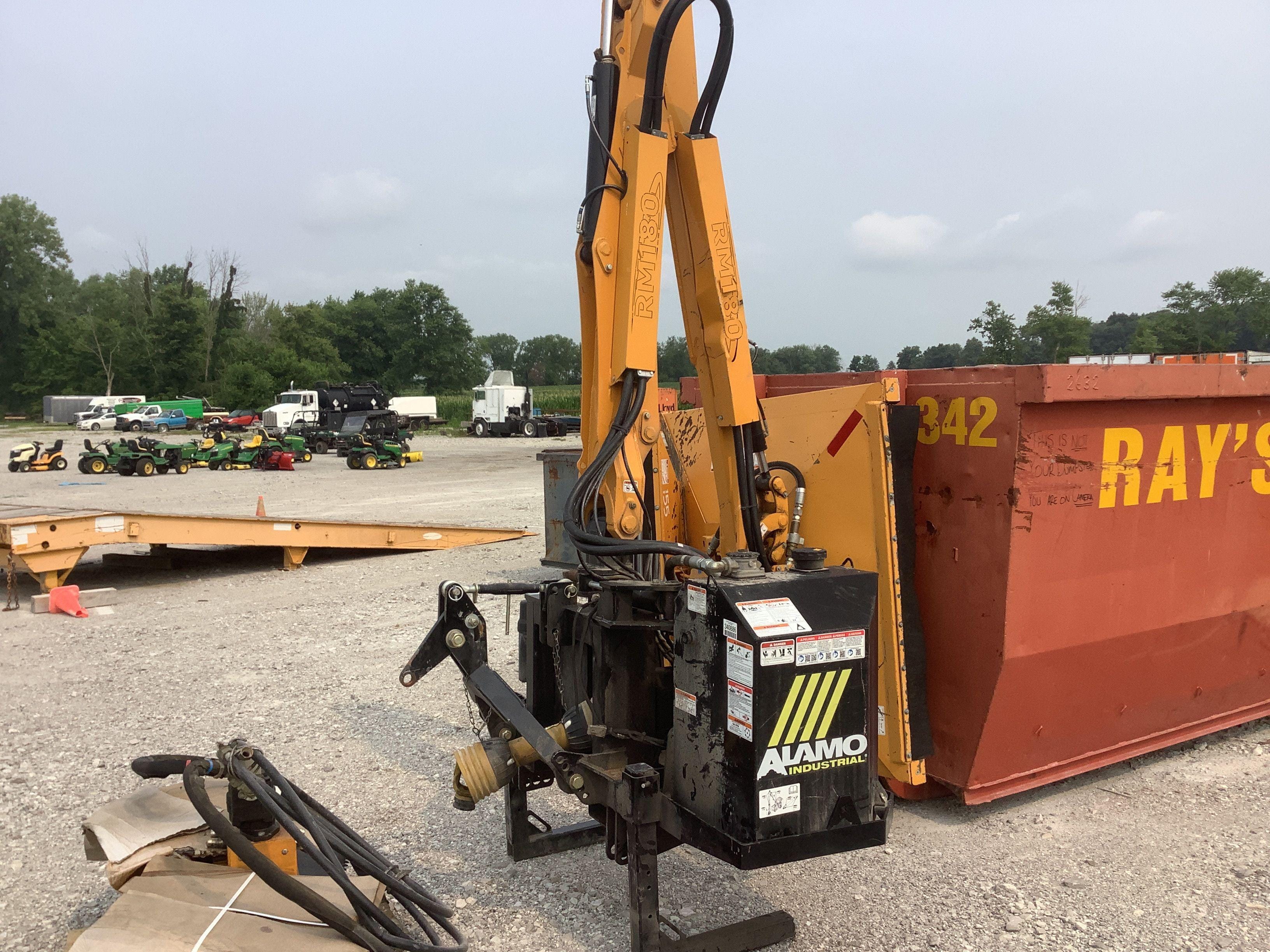 Main image Alamo RMT180