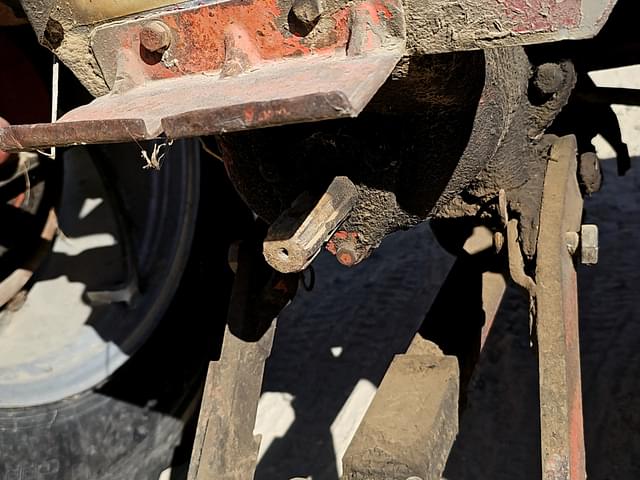 Image of Allis Chalmers D17 equipment image 4