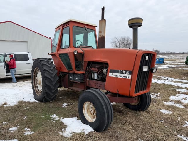 Image of Allis Chalmers 7060 equipment image 3