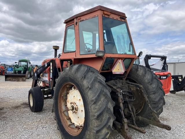 Image of Allis Chalmers 7010 equipment image 3