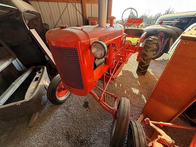 Image of Allis Chalmers B equipment image 4