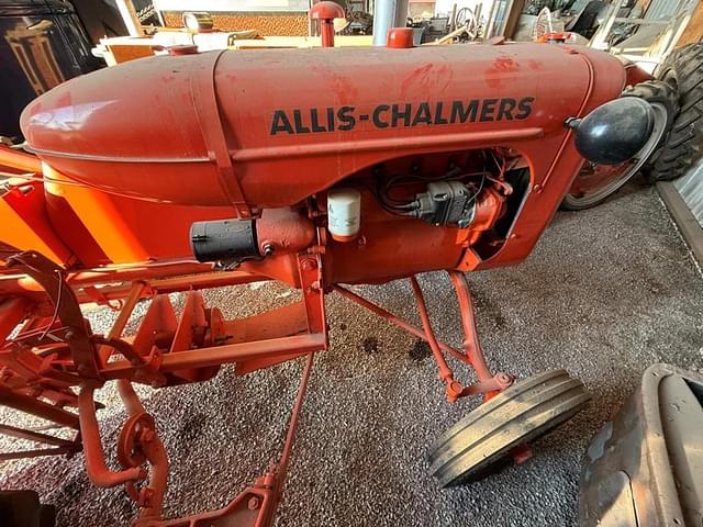 Image of Allis Chalmers B equipment image 2