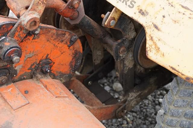 Thumbnail image Allis Chalmers B110 16