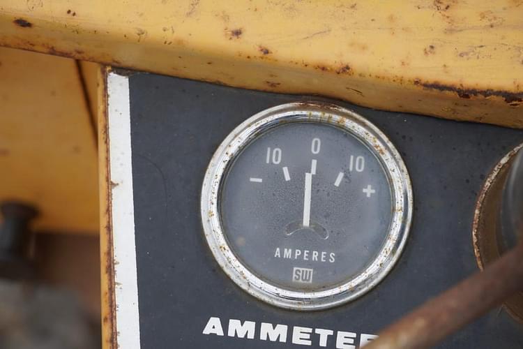 Main image Allis Chalmers B110 23
