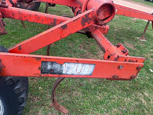 Image of Allis Chalmers 1200 equipment image 4