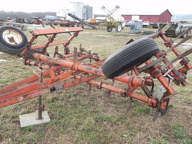 Image of Allis Chalmers 1200 equipment image 1