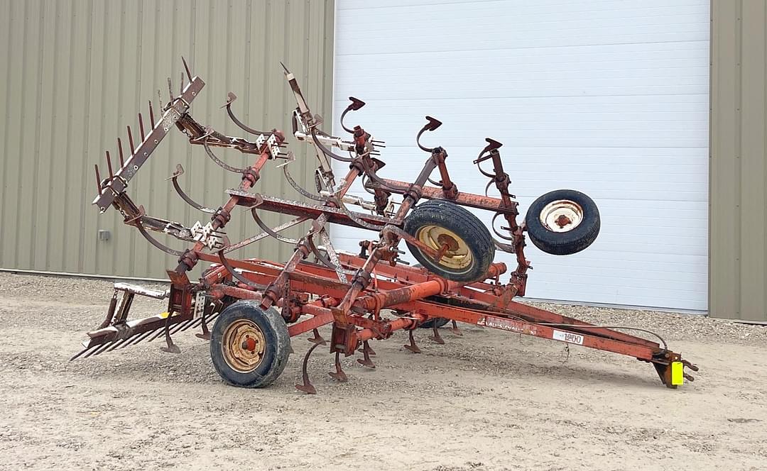 Image of Allis Chalmers 1200 Primary image