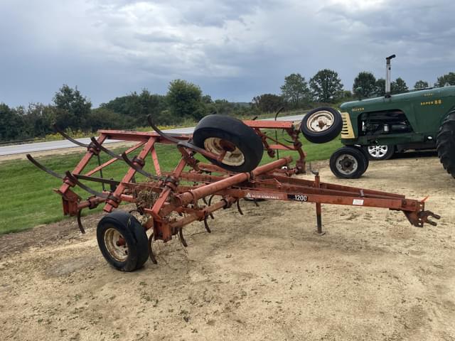 Image of Allis Chalmers 1200 equipment image 3