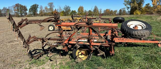 Image of Allis Chalmers 1200 equipment image 4