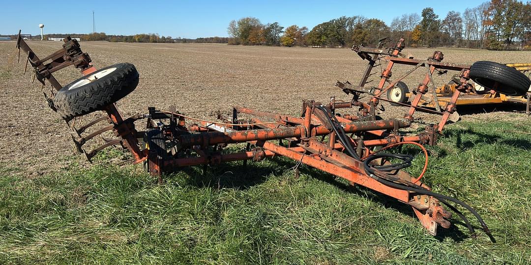 Image of Allis Chalmers 1200 Primary image