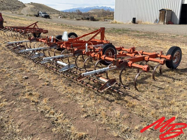 Image of Allis Chalmers 1200 equipment image 4