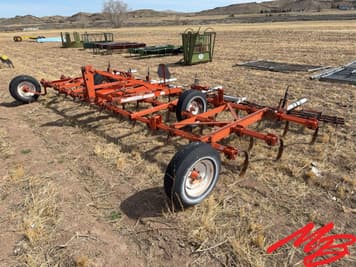 Main image Allis Chalmers 1200