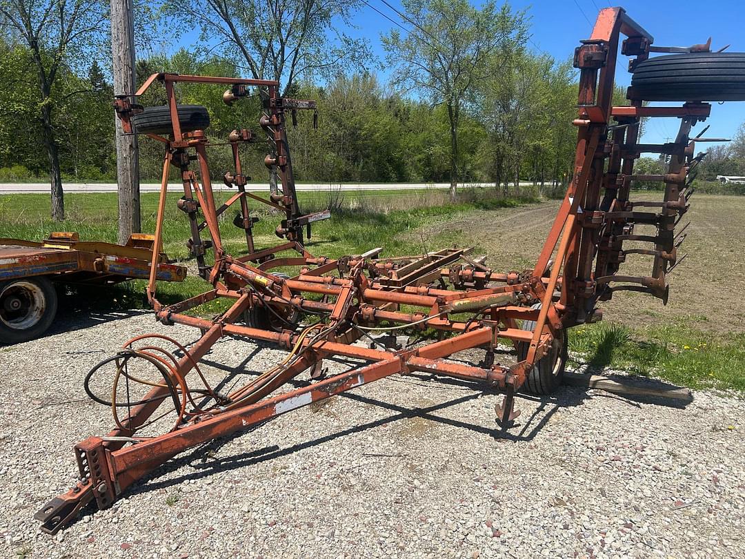 Image of Allis Chalmers 1300 Primary image