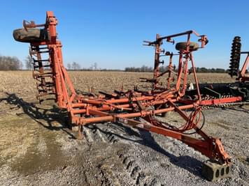 Main image Allis Chalmers 1300