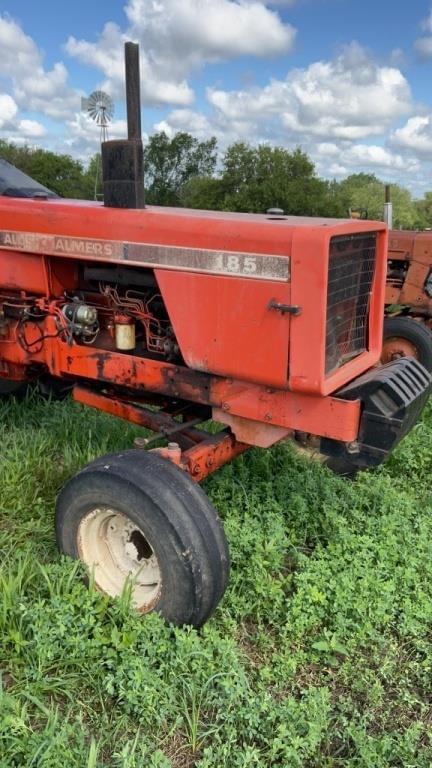 Image of Allis Chalmers 185 equipment image 4