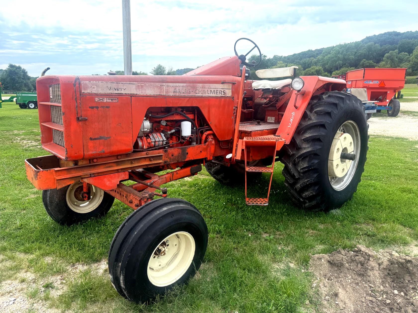 Allis Chalmers 190 Equipment Image0