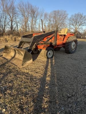 Allis Chalmers 190 Image
