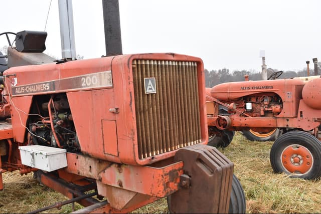 Image of Allis Chalmers 200 equipment image 4